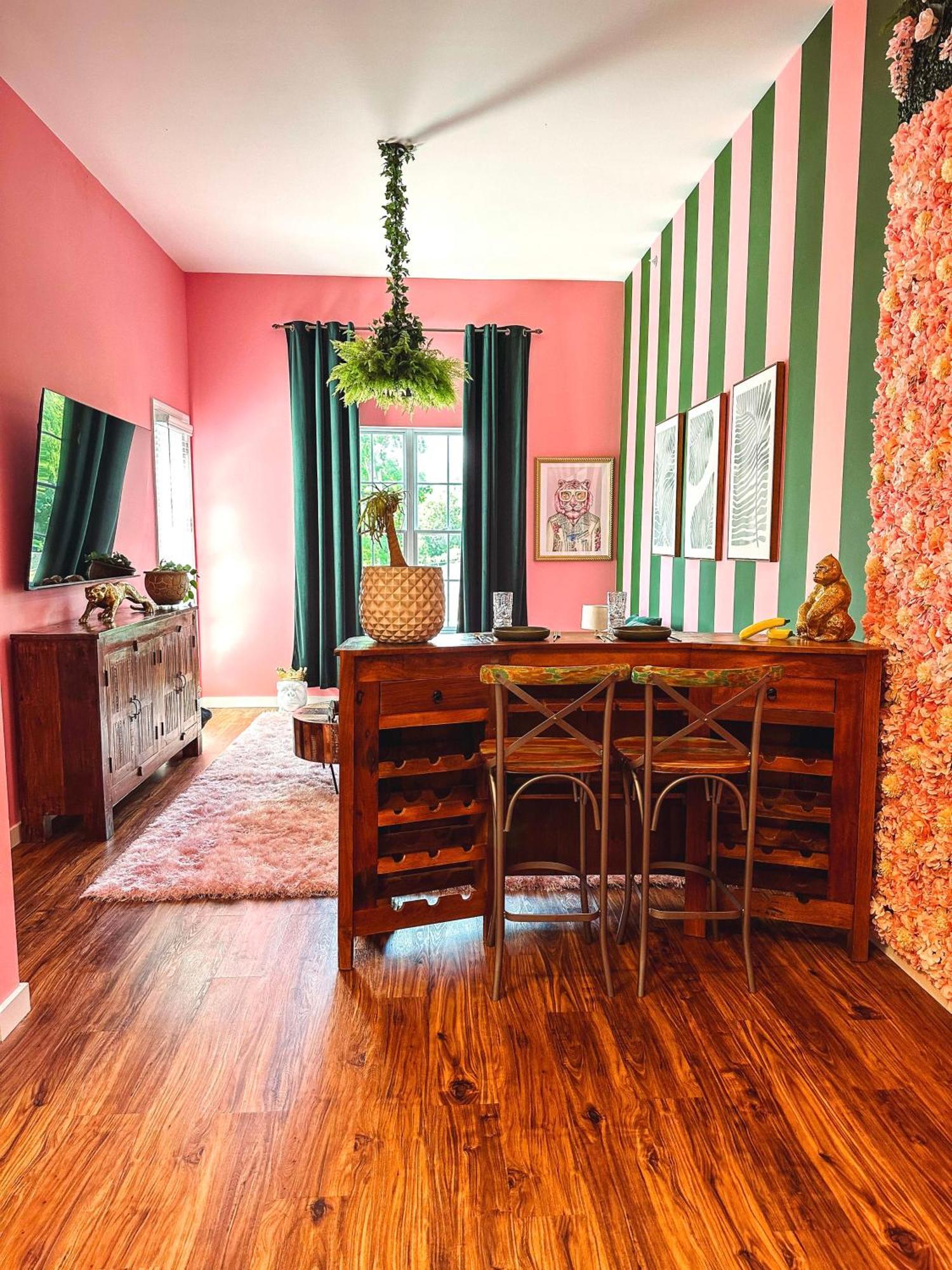 Dreaming With Dolly - Luxe Stay Near Broadway Nashville Eksteriør billede